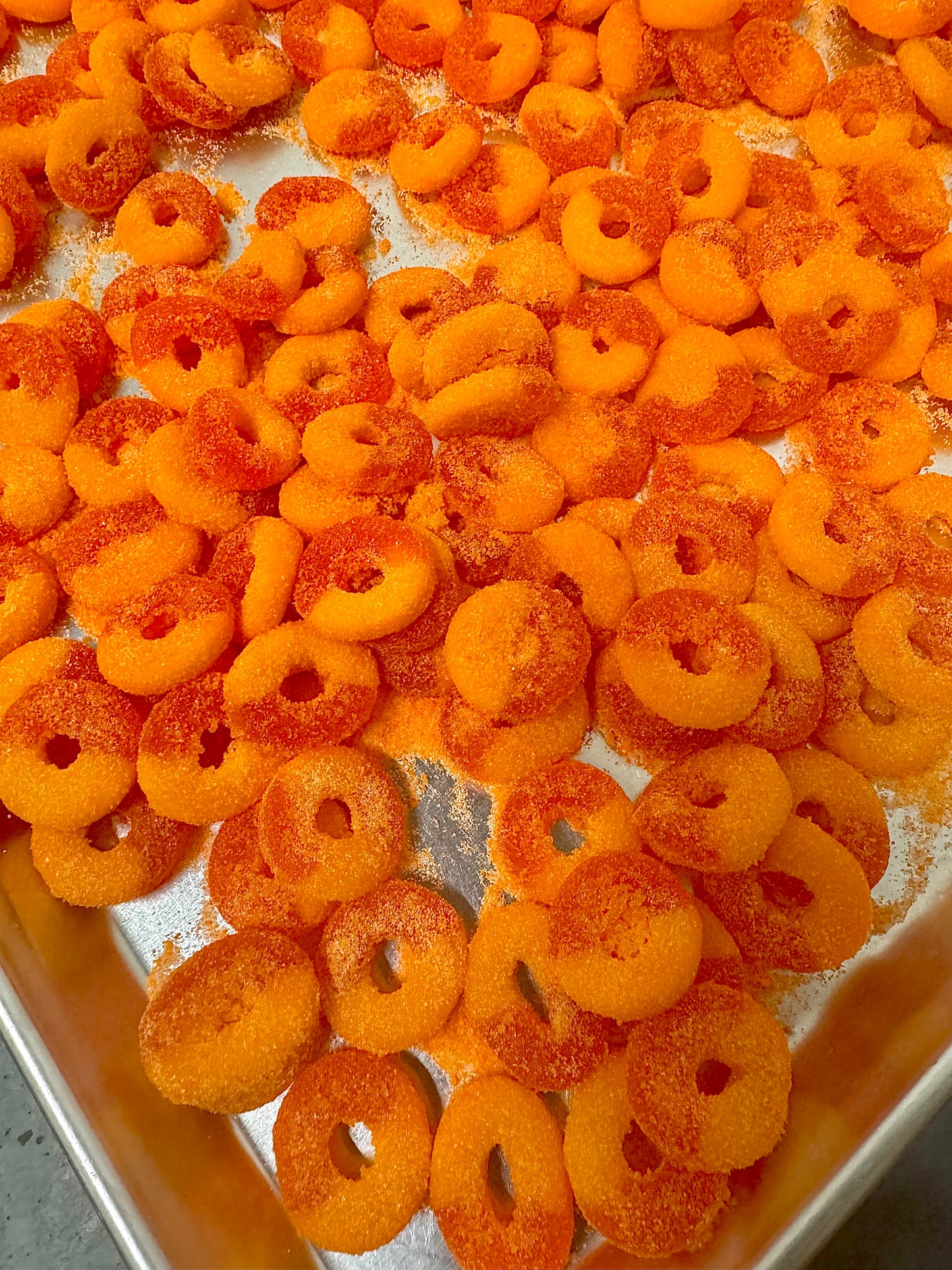 🧨 Omega Bursts Peach Pow – Super Sour Peach Gummies (6 oz)